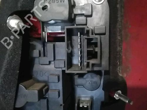 Used Right taillight FIAT MULTIPLA (186_) 1.9 JTD (186AXE1A) (120 hp) 13318628