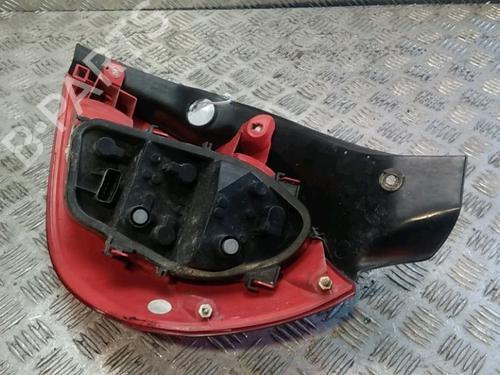 Used Left taillight RENAULT CLIO III (BR0/1, CR0/1) 2.0 16V Sport (CR0N, CR1P) (197 hp) 30366273