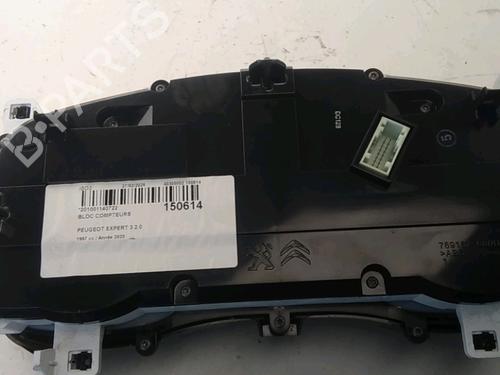 Used Instrument cluster Instrument cluster PEUGEOT EXPERT Van (V_) 2.0 BlueHDi 180 (177 hp) 33712542 33712542