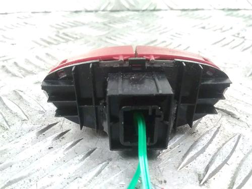 Used Warning switch PEUGEOT 206 Hatchback (2A/C) 1.4 HDi eco 70 (68 hp) 13079274