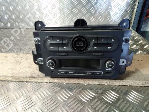 Used Radio Radio RENAULT TWINGO III (BCM_, BCA_) 0.9 TCe 90 (BCM9, BCM2) (90 hp) 35797316 35797316