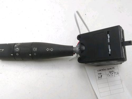 Used Steering column stalk PEUGEOT 106 II (1A_, 1C_) [1996-2005]  23180691