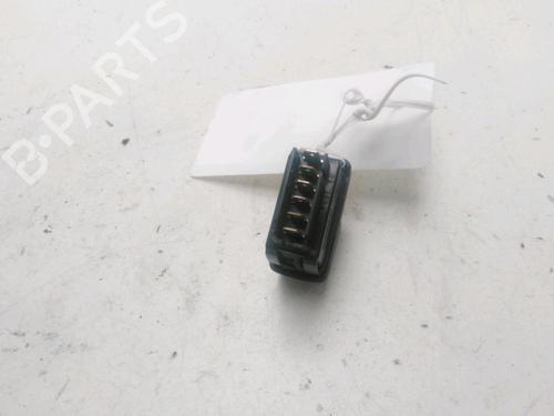 Used Switch RENAULT CLIO II (BB_, CB_) 1.2 (BB0A, BB0F, BB10, BB1K, BB28, BB2D, BB2H, CB0A,... (58 hp) 27394603