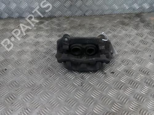 Used Right front brake caliper RENAULT TRAFIC II Van (FL) 2.0 dCi 90 (FL0H, FL00, FL01, FL0M, FL0P, FL0S) (90 hp) 17528285