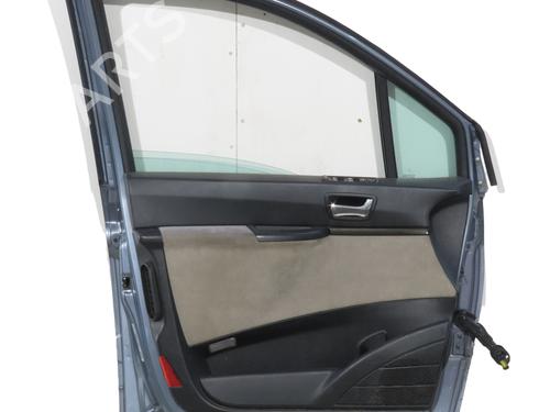 Used Left front door Left front door 39157838 39157838