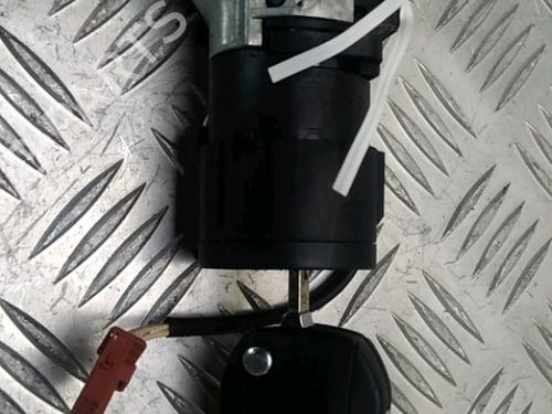 Used Ignition barrel Ignition barrel CITROËN C4 CACTUS 1.6 BlueHDi 100 (99 hp) 15276925 15276925