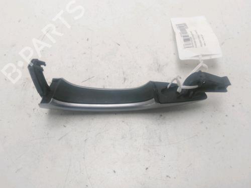 Used Front right exterior door handle PEUGEOT 5008 II (MC_, MJ_, MR_, M4_) 1.5 BlueHDi 130 (MCYHZJ, MCYHZR, MCYHZX) (131 hp) 25015549