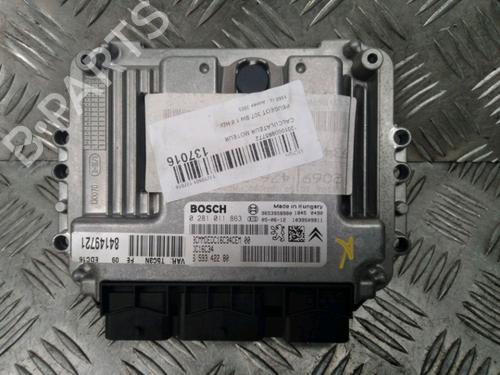 Used Engine control unit (ECU) Engine control unit (ECU) PEUGEOT 307 Break (3E) 1.6 HDi (90 hp) 13399068 13399068