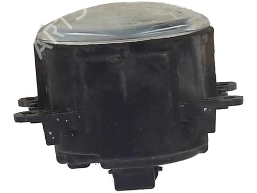 right-front-fog-light-renault-megane-iii-hatchback-bz01_-b3_-2008-32308837 main image