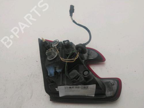 Used Right tailgate light Right tailgate light RENAULT MEGANE III Grandtour (KZ0/1) 1.5 dCi (KZ09, KZ0D, KZ1G, KZ29, KZ14, KZ1W, KZ10, KZ1F,... (110 hp) 23065599 23065599