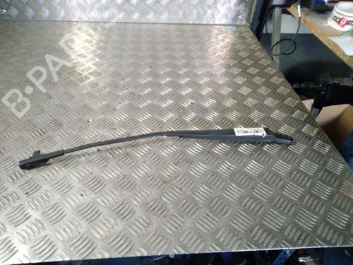 Used Front windshield wiper arm Front windshield wiper arm RENAULT MODUS / GRAND MODUS (F/JP0_) 1.5 dCi (JP0G, JP0H) (106 hp) 14903218 14903218