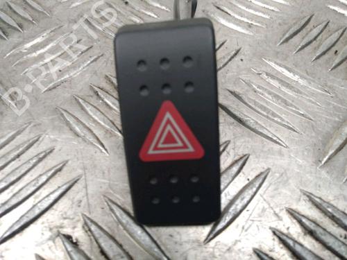 Used Warning switch Warning switch SUZUKI SWIFT III (MZ, EZ) 1.3 DDiS (RS413D) (75 hp) 13613268 13613268