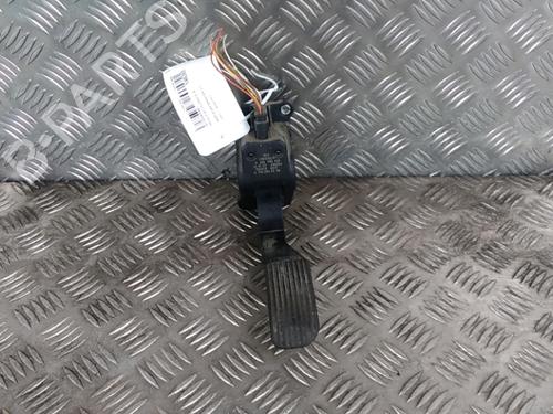 Used Pedal MERCEDES-BENZ SPRINTER 3-t Van (B906) 210 CDI (906.611, 906.613) (95 hp) 17610267