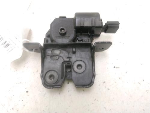 Used Tailgate lock RENAULT MEGANE III Hatchback (BZ0/1_, B3_) 1.5 dCi (BZ09, BZ0D, BZ1W, BZ29, BZ14) (110 hp) 29601759