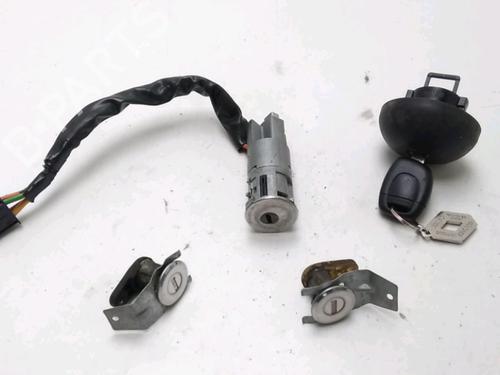 Used Electronic module RENAULT TWINGO I (C06_) 1.2 16V (C06C, C06D, C06K) (75 hp) 19069685