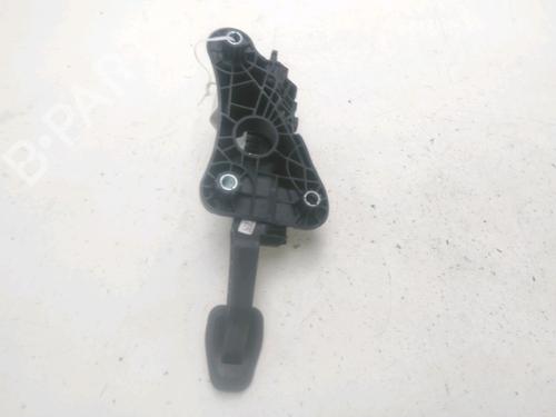 Used Clutch pedal Clutch pedal DACIA DUSTER (HM_) 1.5 dCi 115 (HMAD) (116 hp) 29319514 29319514