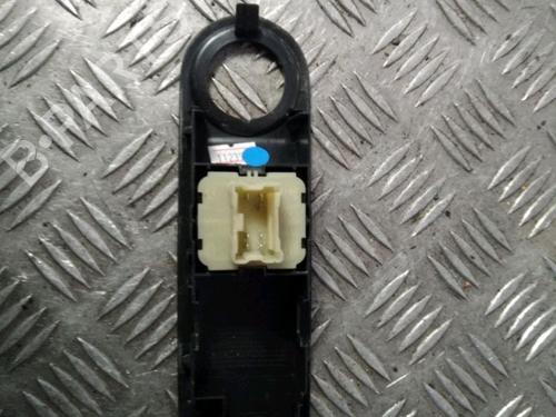 Used Left front window switch Left front window switch 11714393 11714393