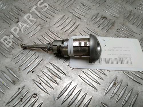 Used Front left interior door handle RENAULT CLIO III (BR0/1, CR0/1) 1.5 dCi (BR17, CR17) (86 hp) 15009219