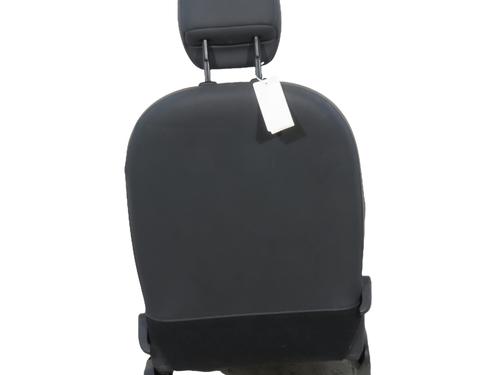 right-front-seat-renault-twingo-ii-cn0_-2007-39698807 main image