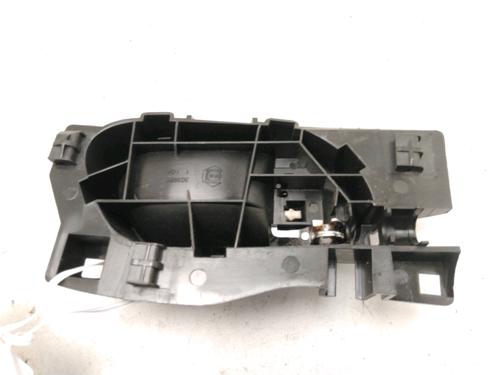 Used Front left interior door handle Front left interior door handle PEUGEOT 208 I (CA_, CC_) 1.6 VTi (120 hp) 30825344 30825344