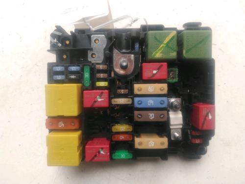 Used Fuse box Fuse box PEUGEOT 208 I (CA_, CC_) 1.2 VTI 82 (82 hp) 26280937 26280937