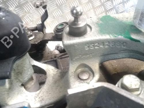 manual-gearbox-alfa-romeo-giulietta-940_-16-jtdm-940fxd1a-46345508-2010-2011-2012-2013-2014-2015-2016-2017-2018-2019-2020-14963473 main image