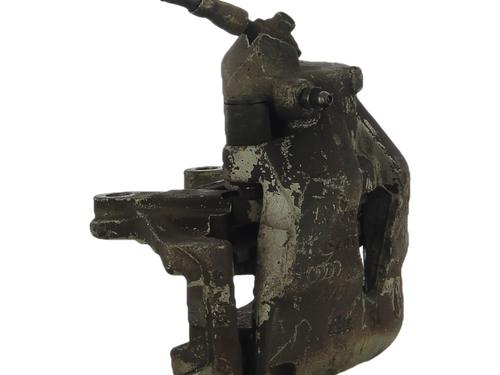 Used Right front brake caliper Right front brake caliper 39541639 39541639