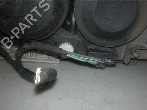 Used Right headlight RENAULT ESPACE IV (JK0/1_) 3.0 dCi (JK0J, JK0V) (177 hp) 15758193