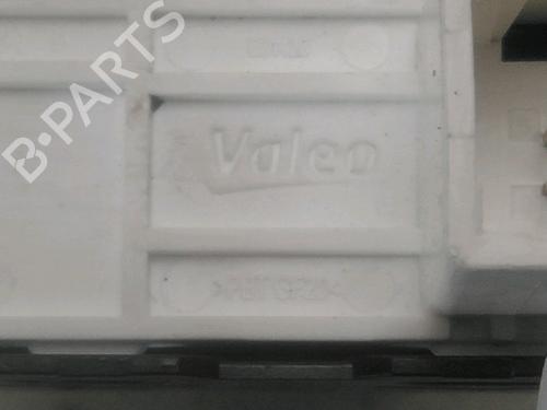 Used Right rear window switch Right rear window switch PEUGEOT 208 I (CA_, CC_) 1.6 VTi (120 hp) 28331292 28331292