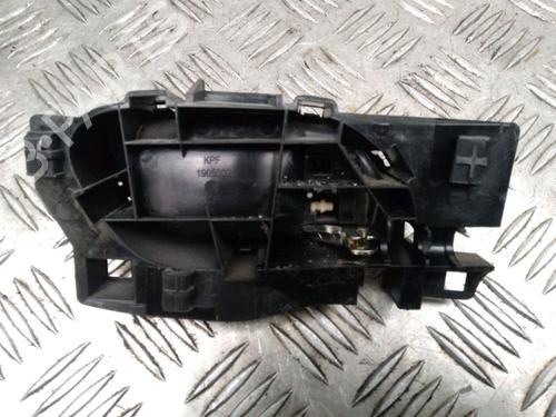 Used Front left interior door handle Front left interior door handle 13081123 13081123