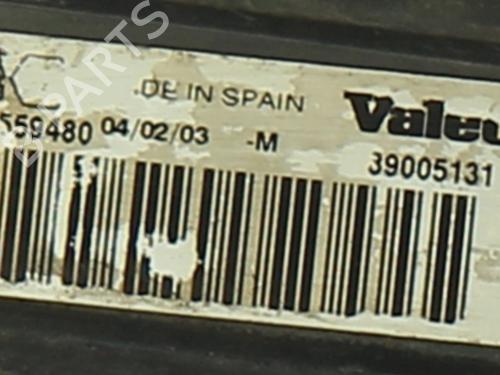 Used Right headlight Right headlight PEUGEOT 206 Hatchback (2A/C) 1.9 D (69 hp) 39482010 39482010