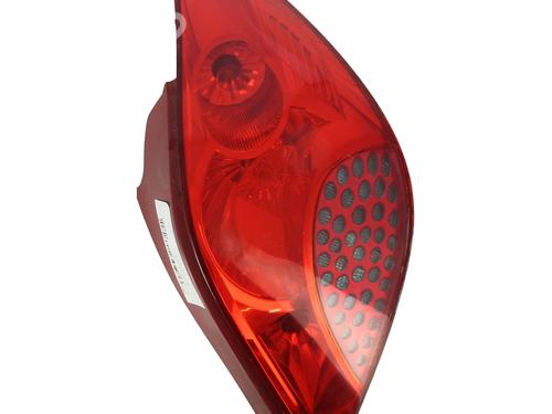 Fanale posteriore destro PEUGEOT 207 (WA_, WC_) 1.4 HDi (68 hp) 32016039