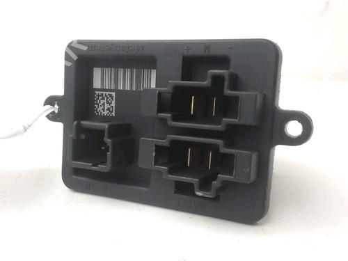 Heater resistor CITROËN JUMPY III Van (V_) 1.6 BlueHDi 115 | BP33860269M108 - Image 3