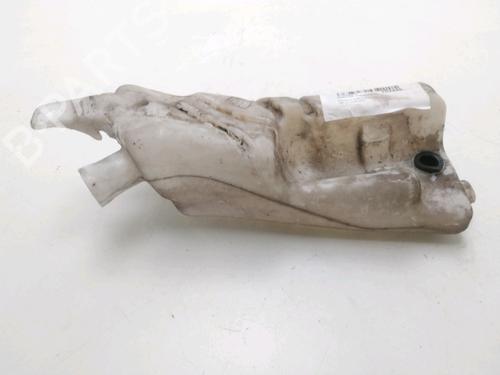 Used Windscreen washer tank RENAULT CLIO III (BR0/1, CR0/1) 1.5 dCi (BR17, CR17) (86 hp) 20128917
