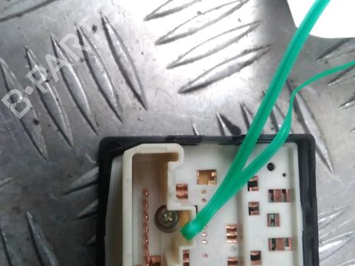 Used Mirror switch TOYOTA COROLLA Verso (ZER_, ZZE12_, R1_) 2.0 D-4D (CUR10_, CUR10R) (116 hp) 23181186