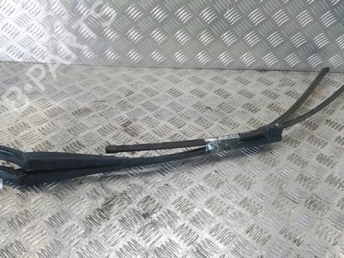 Used Front windshield wiper arm VW GOLF PLUS V (5M1, 521) 1.6 TDI (105 hp) 16556597