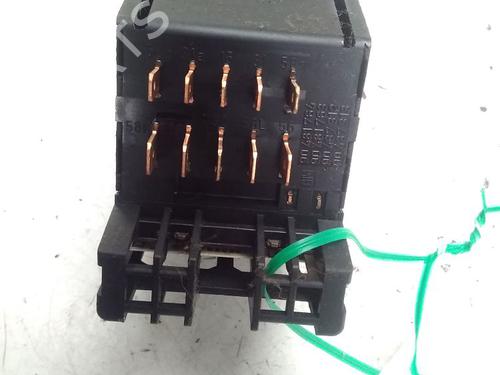 Commande de phare Commande de phare OPEL CORSA B (S93) [1993-2009] 15752024 15752024