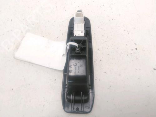 Right rear window switch PEUGEOT 308 II (LB_, LP_, LW_, LH_, L3_) 1.6 HDi 100 | BP28331291I28 