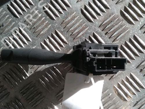 Used Steering column stalk Steering column stalk PEUGEOT 106 II (1A_, 1C_) 1.4 i (75 hp) 17038208 17038208