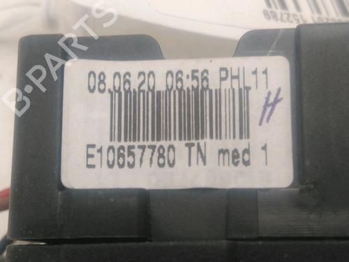 Used Steering column stalk Steering column stalk DACIA SANDERO II 1.0 SCe 75 (B8JC, B8JD, B8NC) (73 hp) 25300399 25300399