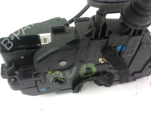 front-right-lock-hyundai-santa-fe-ii-cm-2005-2006-2007-2008-2009-2010-2011-2012-2013-2014-2015-30840891 main image