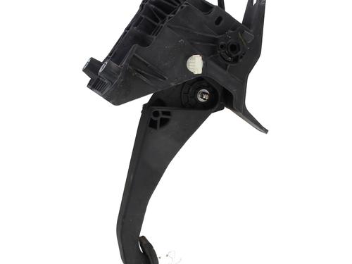 Used Clutch pedal Clutch pedal DACIA SANDERO II 1.0 SCe 75 (B8JC, B8JD, B8NC) (73 hp) 31961738 31961738