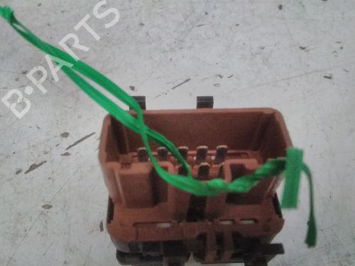 Used Left front window switch Left front window switch RENAULT MEGANE II (BM0/1_, CM0/1_) 1.9 dCi (BM0G, CM0G) (120 hp) 23181418 23181418
