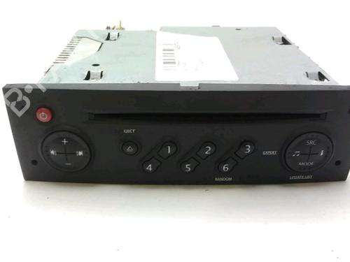 Used Radio RENAULT CLIO III (BR0/1, CR0/1) 1.2 16V (BR02, BR0J, BR11, CR02, CR0J, CR11) (75 hp) 17869427