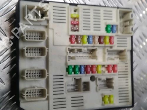 Used Fuse box RENAULT MEGANE III Grandtour (KZ0/1) 1.5 dCi (KZ1G, KZ1W, KZ0R) (95 hp) 13078537