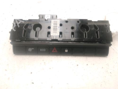 Warning switch RENAULT CLIO V (B7_) 1.5 Blue dCi 85 (B7AG) | BP28445857I22 - Image 4