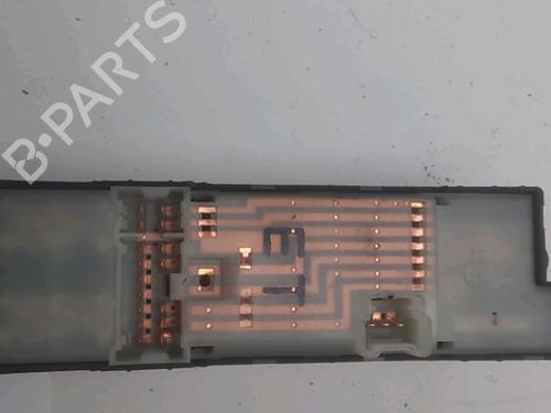 Used Left front window switch NISSAN X-TRAIL I (T30) 2.2 Di 4x4 (114 hp) 28105640