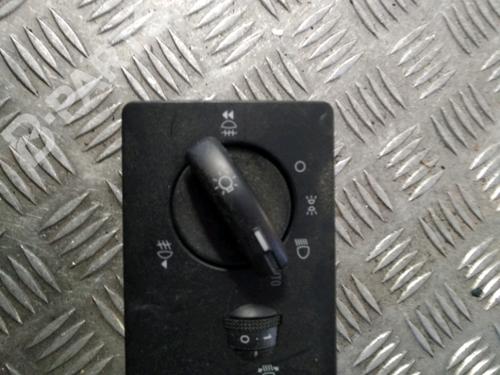 Used Headlight switch FORD FIESTA V (JH_, JD_) 1.4 16V (80 hp) 11825279