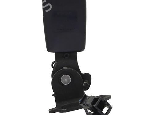 Used Seat buckle Seat buckle AUDI A3 Sportback (8VA, 8VF) 1.6 TDI (105 hp) 32178861 32178861