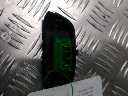 switch-citroen-c1-pm_-pn_-10-6554kz-2005-2006-2007-2008-2009-2010-2011-2012-2013-2014-13080865 main image